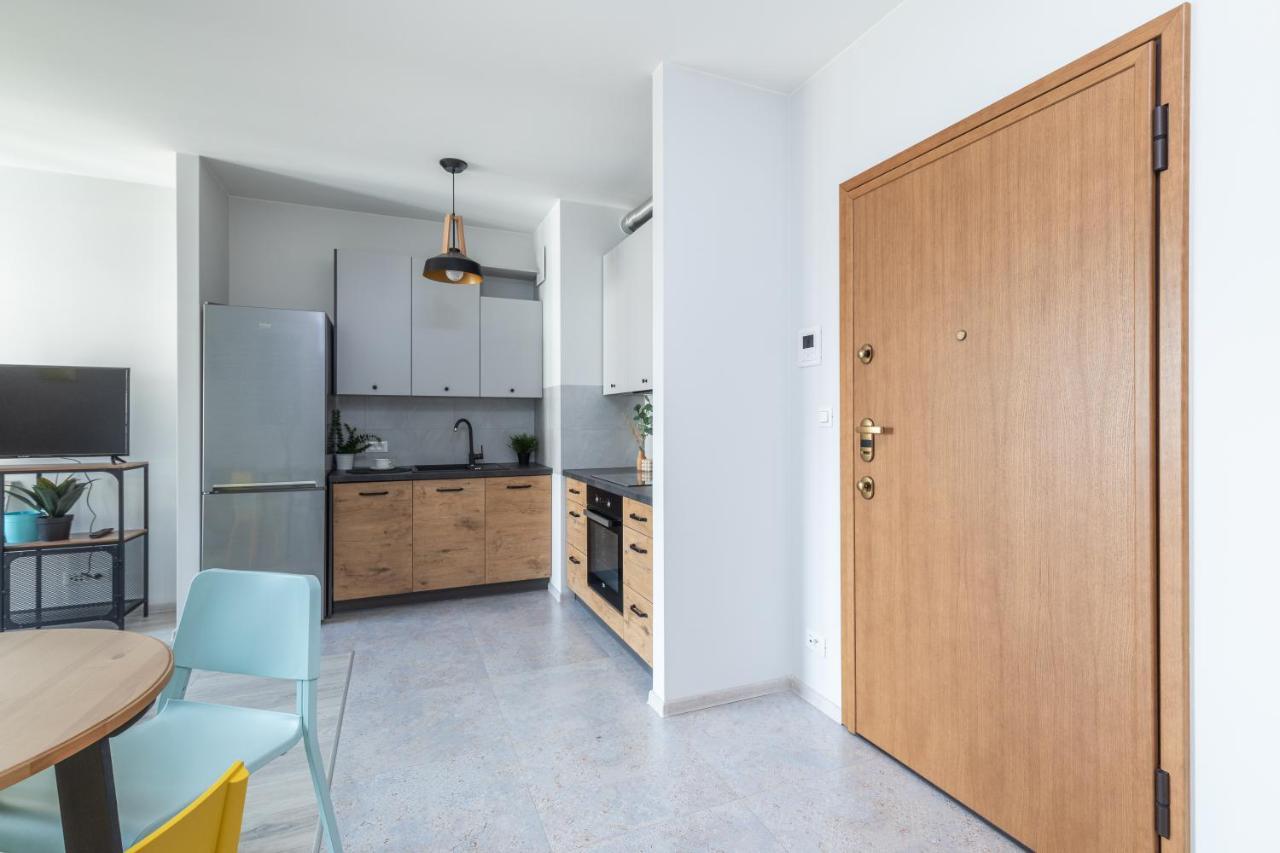 Superapart Sierakowskiego 4 Apartment Warsaw Exterior photo